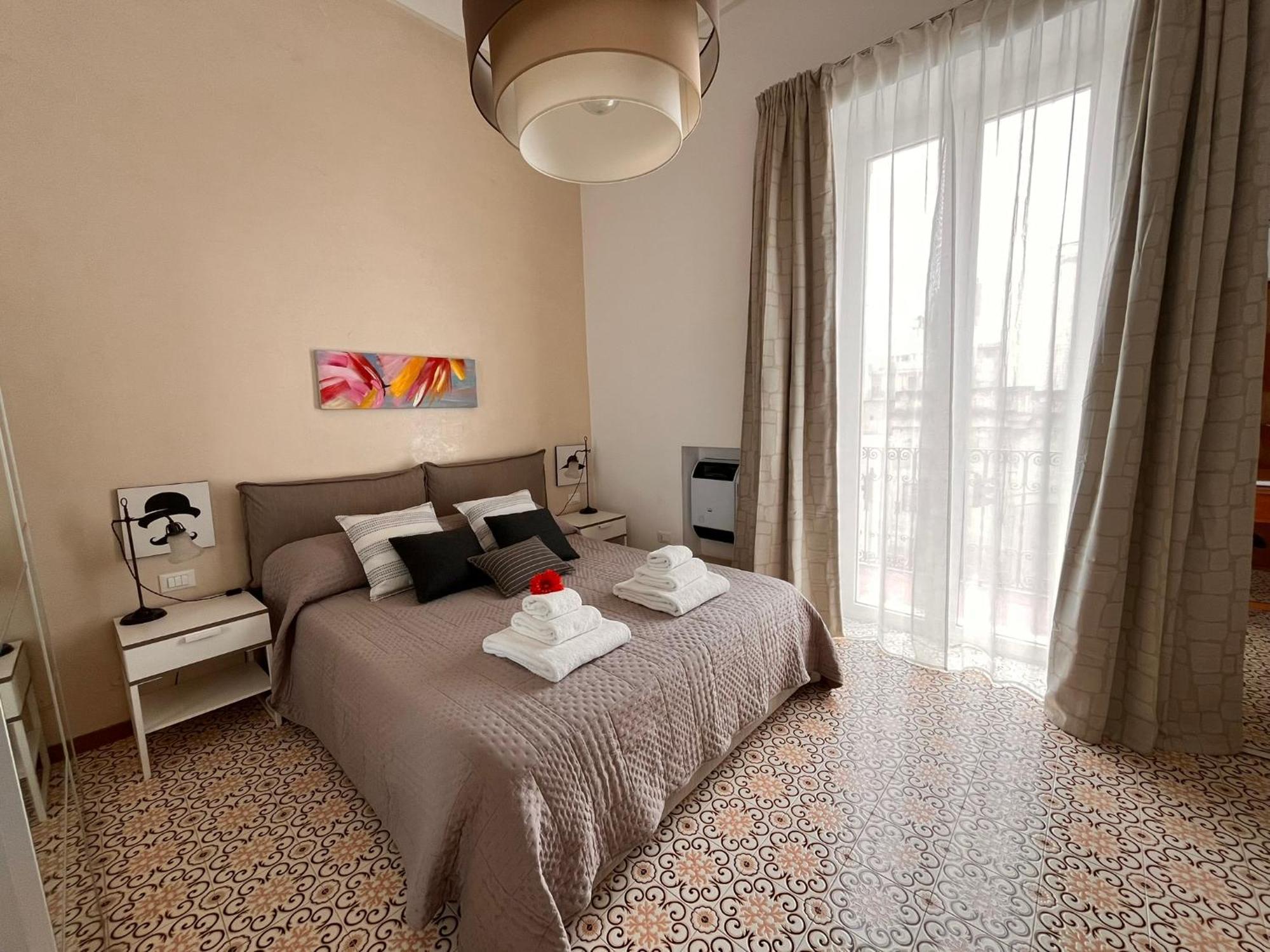 Vele Bianche Cosy Home Con Terrazza โปลีญาโนอามาเร ภายนอก รูปภาพ